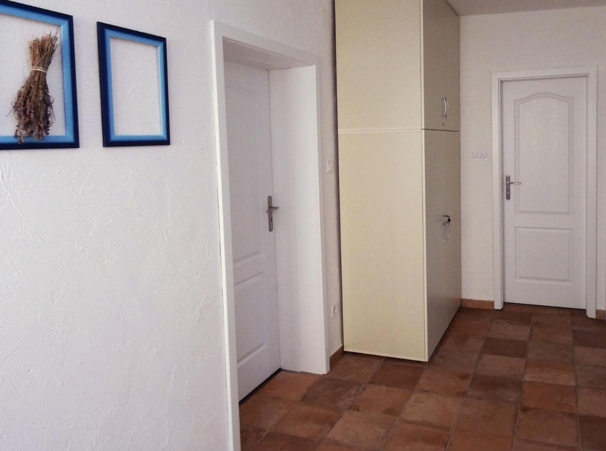 Angelina Vendeghaz Apartment Tarcal Exterior photo
